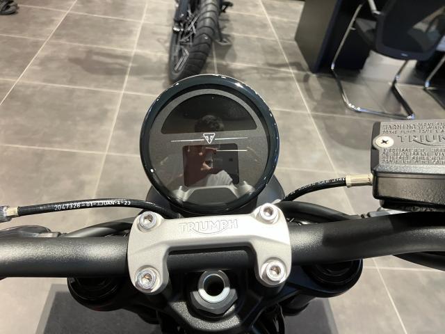 トライデント660Silver Ice