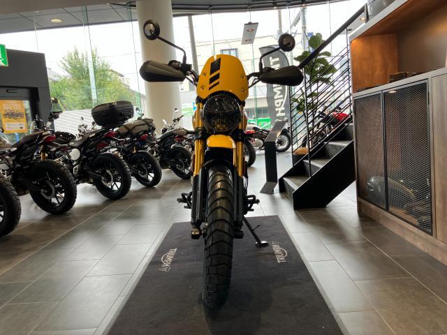 スクランブラー400XC Racing Yellow