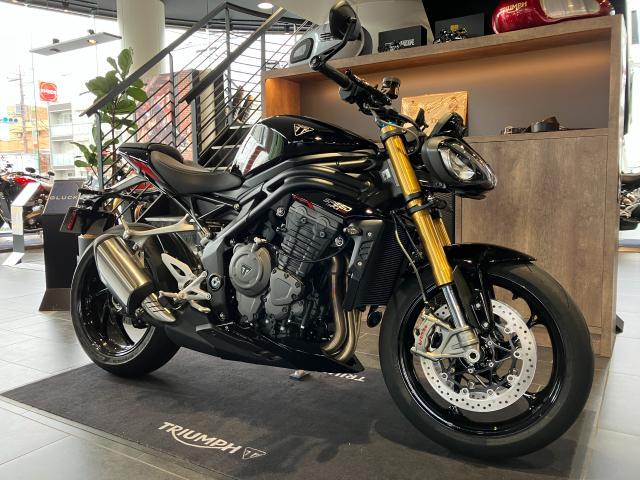 スピードトリプル1200RS