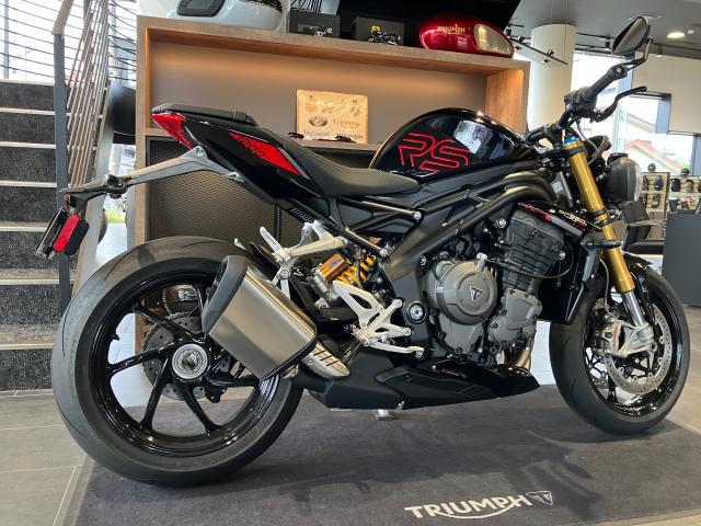 スピードトリプル1200RS