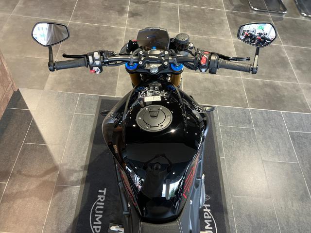 スピードトリプル1200RS