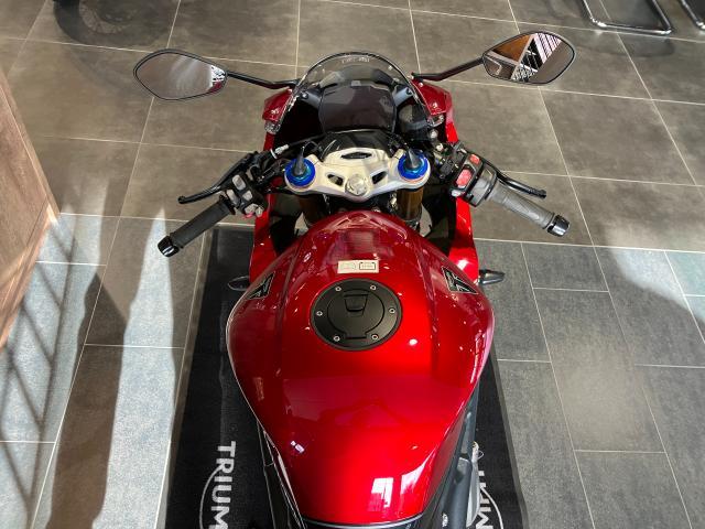 スピードトリプル1200RR