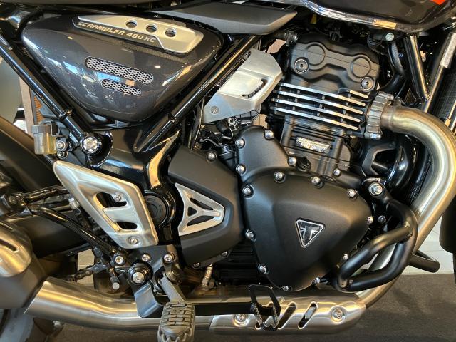スクランブラー400XC