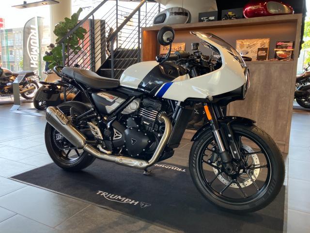 スラクストン400 2026年モデル LEDヘッドライト LEDウィンカー シングルシートカウル