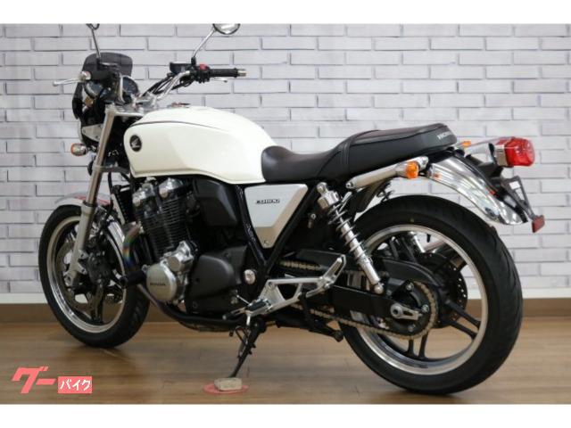ホンダ CB1100 アールズギアフルエキゾーストマフラー・メーター