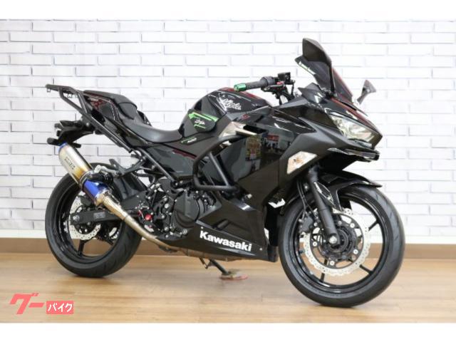 Ｎｉｎｊａ　４００　ＷＲ‘Ｓスリップオンマフラー・マルチマウントバー・リアキャリア・フロントスクリーン他