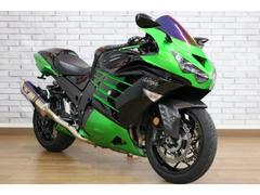 カワサキ　Ｎｉｎｊａ　ＺＸ−１４Ｒ　ヨシムラマフラー・前後カーボンフェンダー