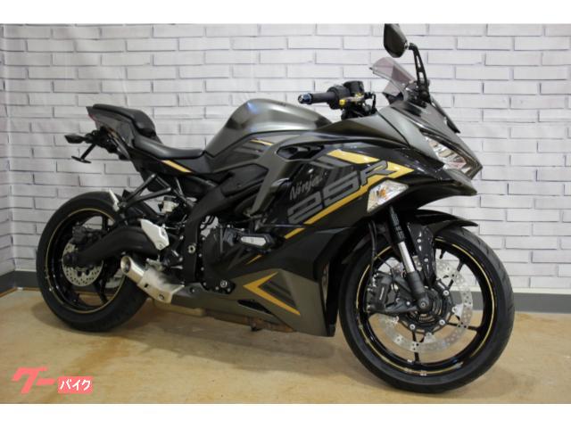 カワサキ Ninja ZX－25R SE 2022年モデル 前後2
