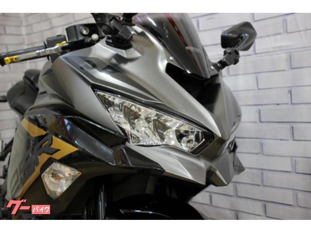 カワサキ Ninja ZX－25R SE 2022年モデル 前後2