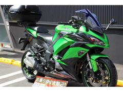 カワサキ　Ｎｉｎｊａ　１０００　リアボックス　マルチマウントバー装備