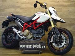 ＤＵＣＡＴＩ　ハイパーモタード１１００Ｓ　イタリアンモタード