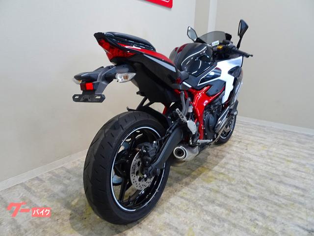 カワサキ Ninja ZX－25R SE 2021年モデル