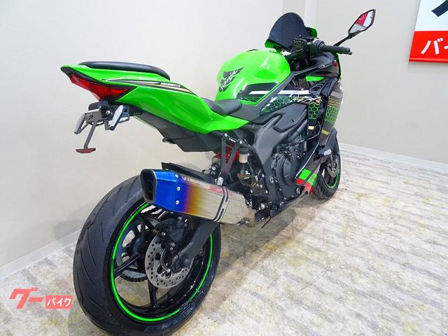 まっく出品 新製品:Ninja ZX-25R/ZX-4RR マフラー/タンデムステー