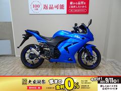 カワサキ　Ｎｉｎｊａ　２５０Ｒ　２０１０年モデル／社外マフラー／インジケーター／メットホルダー