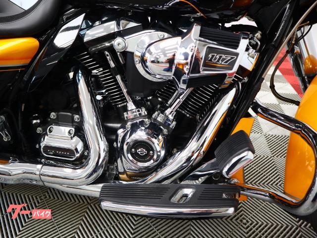 HARLEY－DAVIDSON CVO FLHXSE ストリート