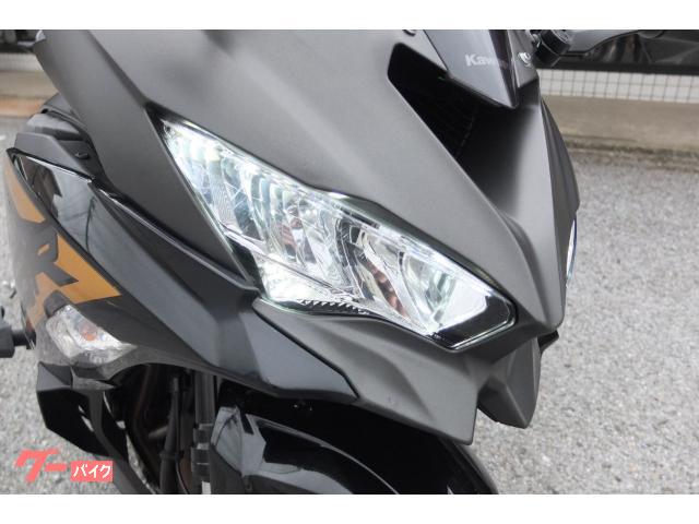 カワサキ Ninja ZX－25R 純正ETC・クイックシフター