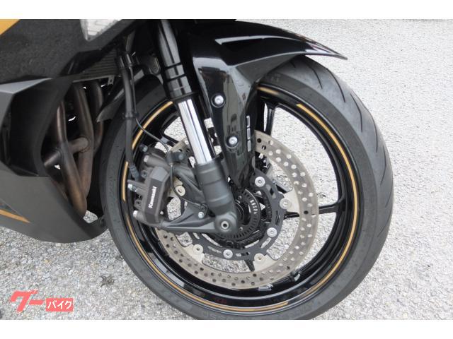 カワサキ Ninja ZX－25R 純正ETC・クイックシフター