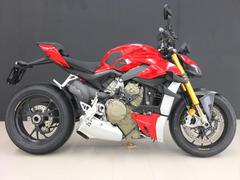 ＤＵＣＡＴＩ　ストリートファイターＶ４Ｓ　ＥＴＣ　ＵＳＢ装備！