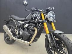 ＴＲＩＵＭＰＨ　スピード４００　トラコン　トルクアシスト　スリッパークラッチ搭載