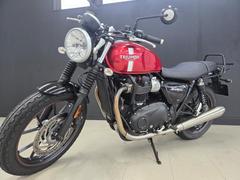 ＴＲＩＵＭＰＨ　ストリートツイン　エンジンガード　リアキャリア　２７０度クランク　バーチカルツイン　ＡＢＳ　トラクションコントロール