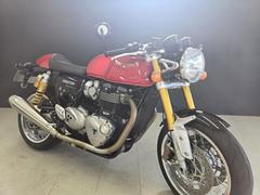 ＴＲＩＵＭＰＨ　スラクストン１２００Ｒ　ＥＴＣ２．０装備　ノーマル車両