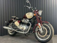ＲＯＹＡＬ　ＥＮＦＩＥＬＤ　クラシック６５０　Ｂａｓｅ　正規取扱車　トリッパーナビ標準装備　ツインエンジン　トリッパーナビ標準装備　ヴァラムレッド