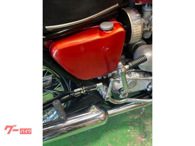 ジャンク品　まとめて2台値段ですグリーンとワインレッドのロードバイク埼玉柳生 ジャンク品 まとめて2台値段ですグリーンとワインレッドのロード