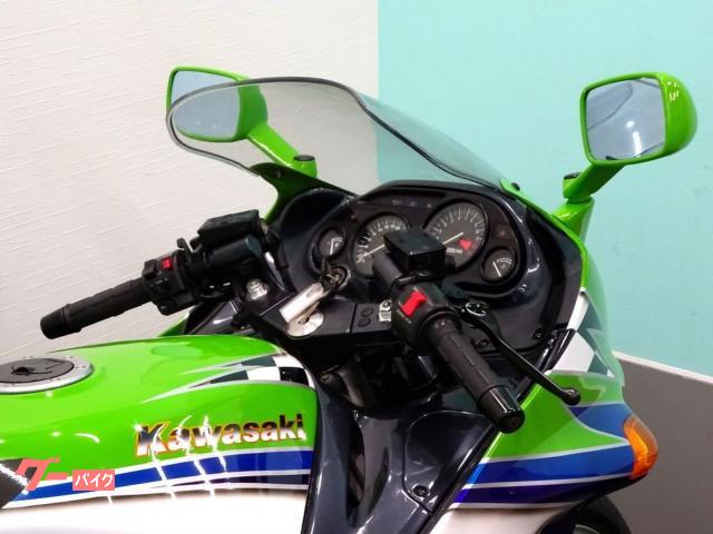 ローカル　上クチビル新品 カワサキ Ninja ZX－11 D型｜バイクガレージ オヤマダ｜新車