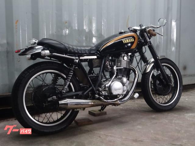 ヤマハ SR400 2型 セミカスタム FCRキャブ｜バイクガレージ
