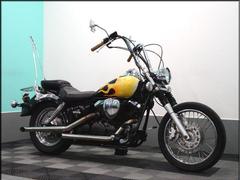ヤマハ　ドラッグスター２５０　スラッシュカットマフラー　ハリケーン製ハンドルバー　シーシーバー