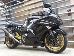 カワサキ　ＺＺ−Ｒ１４００　新規２年車検付　ＥＴＣ　チタンフルエキマフラー　バックステップ　フェンダーレス