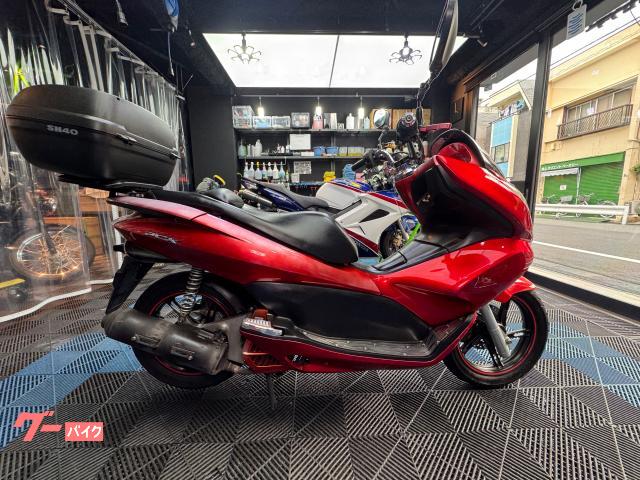 ＰＣＸ　フロアーボード　アルミリアステップ　ドレスアップエンジンカバー　ＳＨＡＤトップケース　純正セキュリティーアラーム