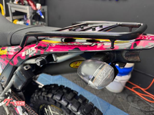 ヤマハ WR250R リアキャリア ZETA製パーツ多数