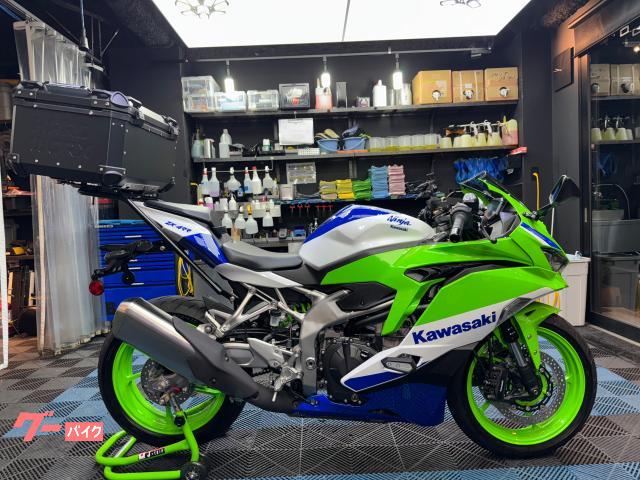 Ｎｉｎｊａ　ＺＸ−４ＲＲ　４０ｔｈ　Ａｎｎｉｖｅｒｓａｒｙ　Ｅｄｉｔｉｏｎ　ＥＴＣ　リアボックス　マルチクランプバー　ラムマウント