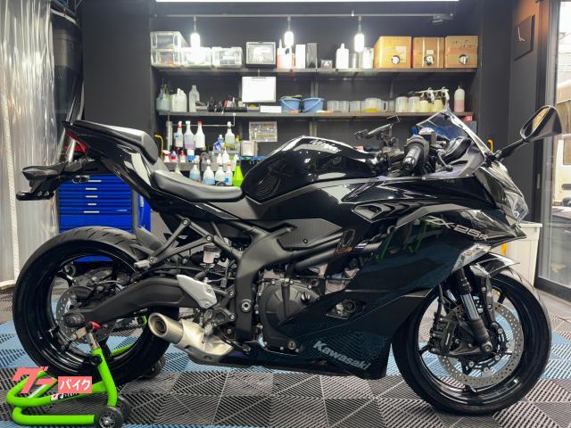 Ｎｉｎｊａ　ＺＸ−２５Ｒ　スマホホルダー　タンクパッド