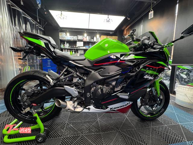 Ｎｉｎｊａ　ＺＸ−２５Ｒ　ＳＥ　ＥＴＣ　純正フレームスライダー　マルチマウントバー　社外フェンダーレスキット　スマホホルダー