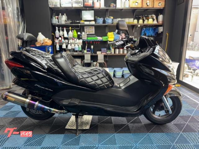 フォルツァ・Ｘ　ＬＥＤヘッドライトバルブ　フロントマスク　アクスルスライダー　ハンドル　グリップ　シート張替　グラブバー　マフラー