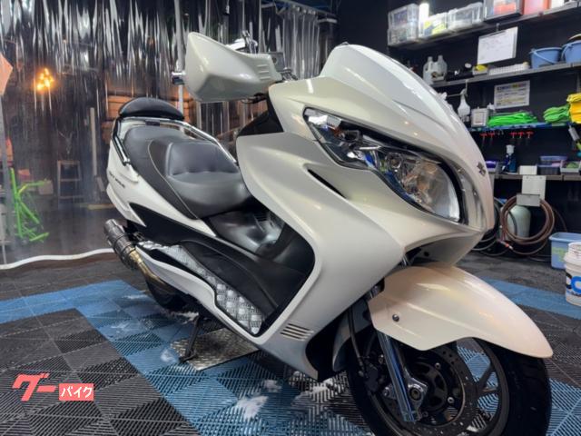 埼玉発645】自賠責保険付SUZUKIスカイウェイブ250ソニックシルバーメタリック (キャブスカ) 埼玉発645】自賠責保険付SUZUKIスカイウェイブ250ソニック