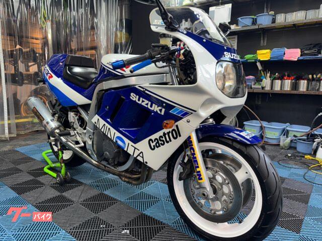 スズキ GSX－R1100 フルエキマフラー／シングルシートカウル