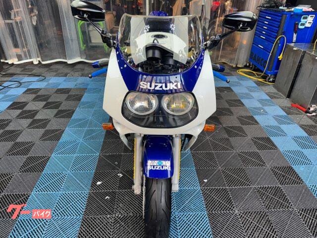 スズキ GSX－R1100 フルエキマフラー／シングルシートカウル