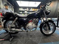 スズキ　ＳＴ２５０ハリケーンスワローハンドル　社外ミラー　ＷＭマフラー