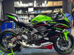 カワサキ　Ｎｉｎｊａ　ＺＸ−２５Ｒ　ＳＥ　バーエンド　社外スクリーン　ＥＴＣ