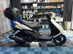 スズキ　アドレスＶ１２５Ｓ　リアボックス　　ＬＥＤヘッドライトバルブ　　社外マフラー
