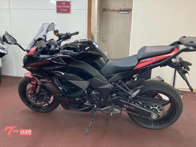 Ｎｉｎｊａ１０００ＳＸ　純正トップケース付　ＥＴＣ２．０　クルーズコントロール　グリップヒーター　パワーコントロール