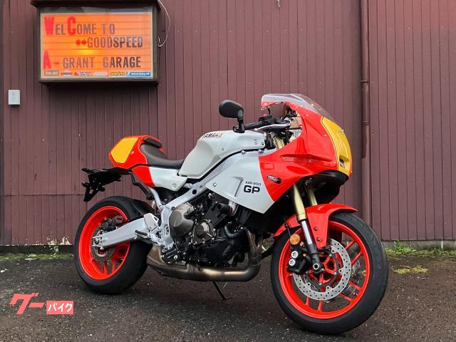 ＸＳＲ９００ＧＰ　オプションシートカウル　フレームスライダー