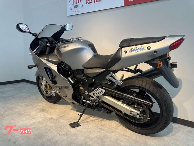 カワサキ Ninja ZX－12R BEETフルエキマフラー装備