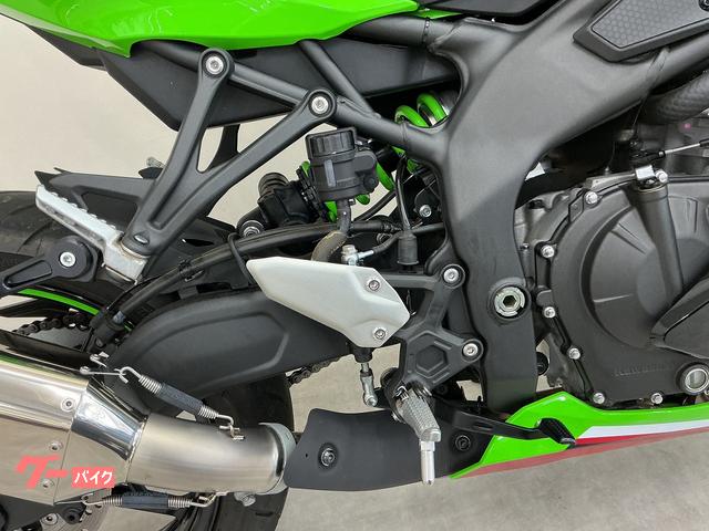 カワサキ ニンジャZX－4RR ワンオーナー フェンダーレス イカズチ