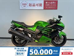 カワサキ　Ｎｉｎｊａ　ＺＸ−１４Ｒ　ＡＢＳ　東南アジア仕様　ワンオーナー　カーボンインナーフェンダー装備　ステップ　グリップエンドカスタム