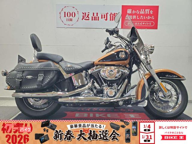 ＦＬＳＴＣ　ヘリテイジソフテイルクラシック　２００８年モデル　１０５周年カラー　エンジンガード装備