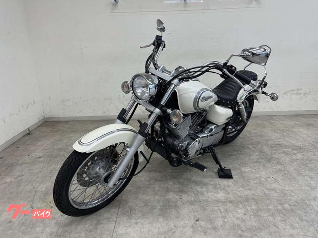 YAMAHA ドラックスター250 白 決算大売り出し価格 期間限定 諸経費０円 始動確認済み 自賠責加入で乗れます 即納車有り 横浜 都筑 P-Yard 松山店 YAMAHA ドラッグスター250が新入荷！ | 中古・新車バイクの販売